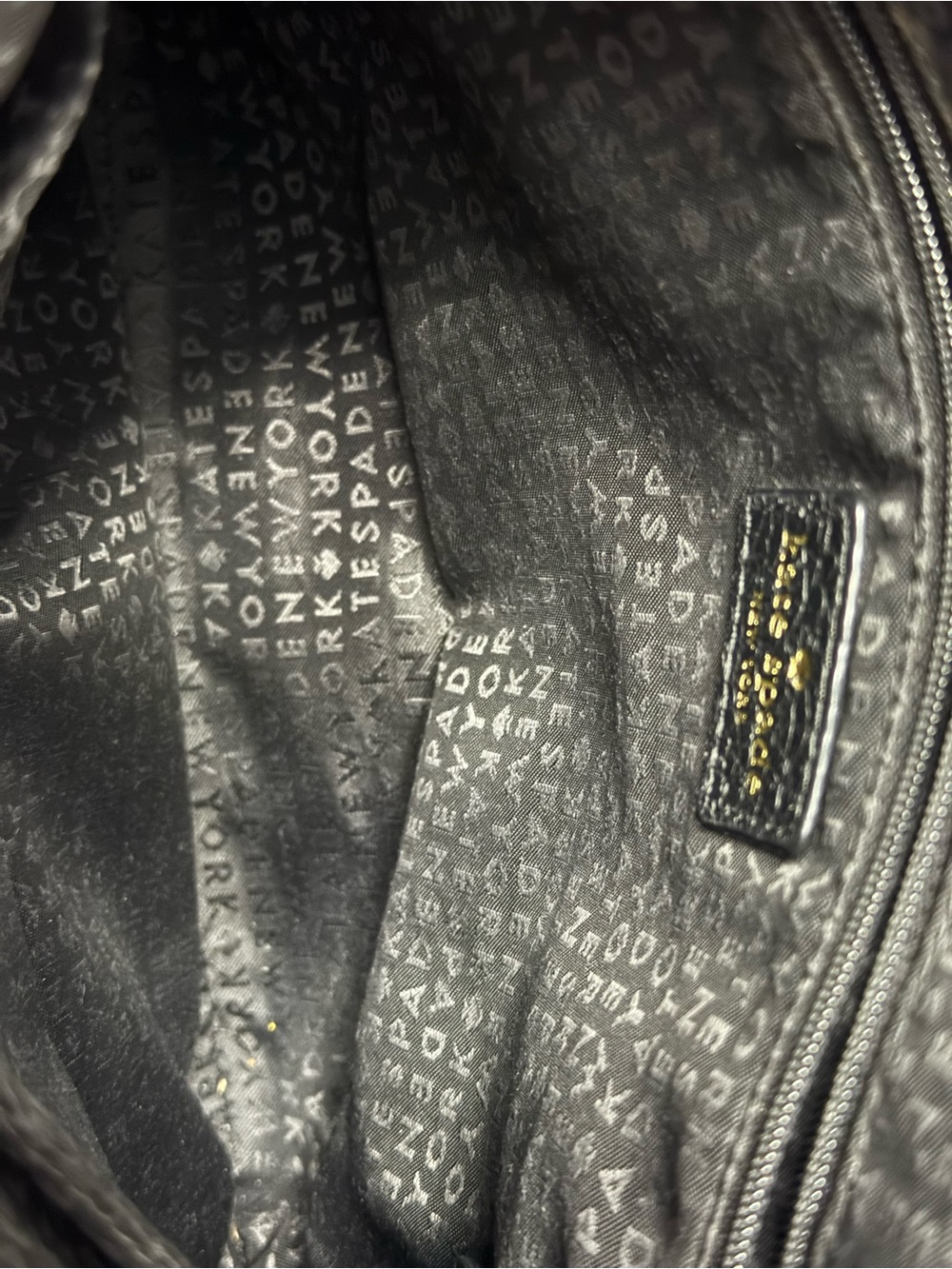 ♠️✨ Kate Spade Cobble Hill Ellen Black Leather Crossbody • Buttery Soft!✨♠️ - Picture 4 of 4